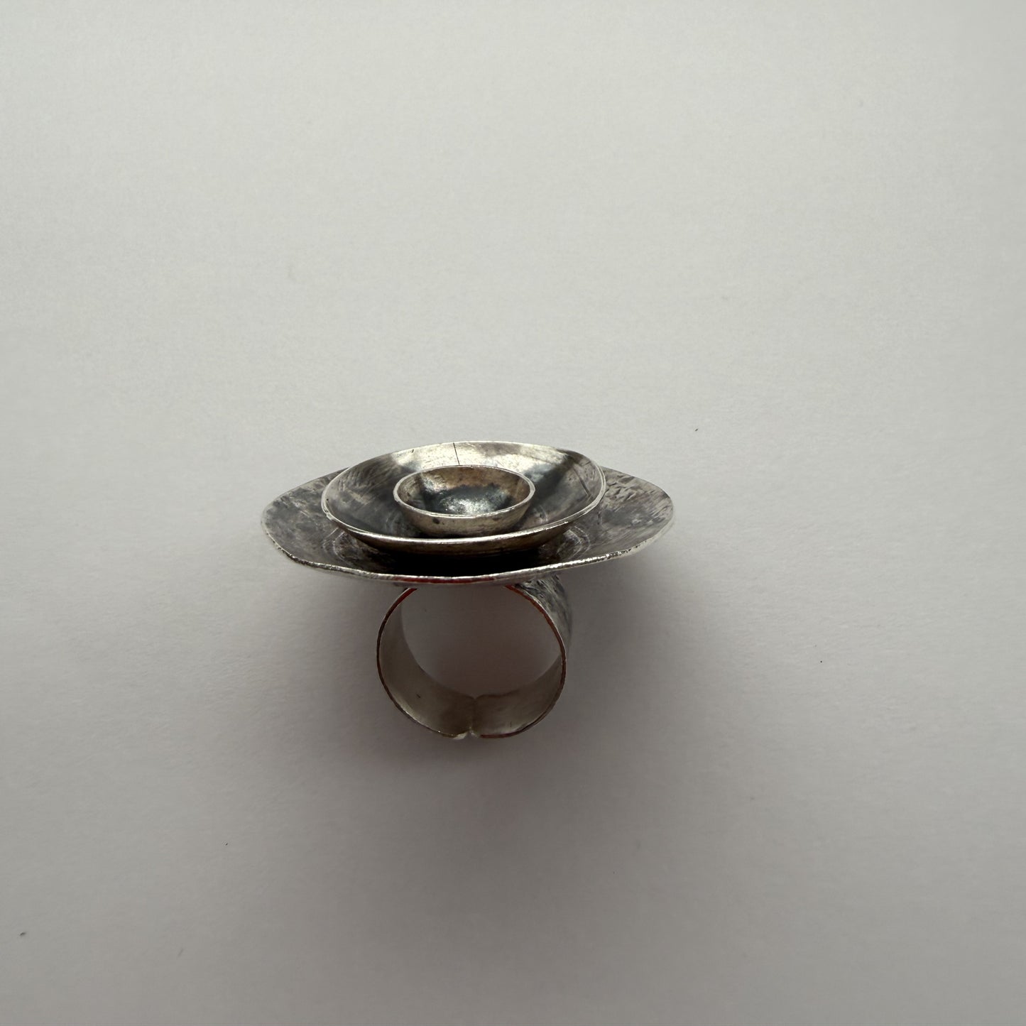 Anillo Triada